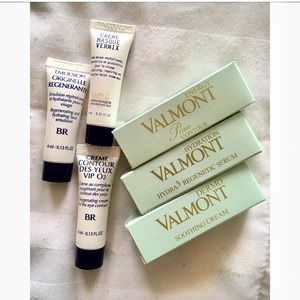 🛩 Luxury Travel Skincare